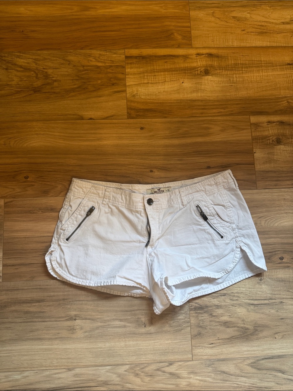 Hollister White high waist Zip-Pocket Women's Shorts